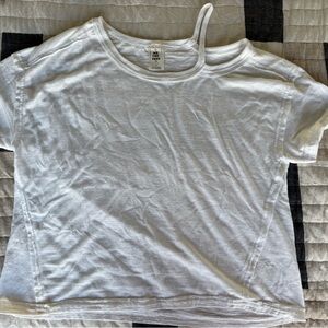 We The Free Classic White Short Sleeve Top